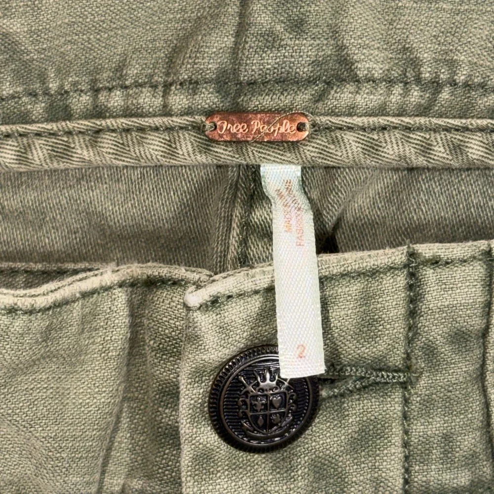 Free People S(2) Olive Green Distressed Frayed Hem Utility Cargo Shorts Military